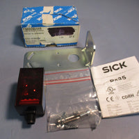 SICK DX35  DS35B15521 Laser DIstance Measuring Sensor DC 12V...30V 1 057 654