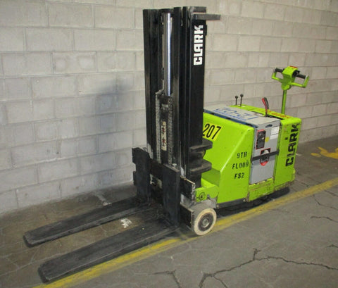 Clark ST20B Electric Walkie Walk Behind Fork Lift Truck 1800 Lbs 24 V, 12 Foot