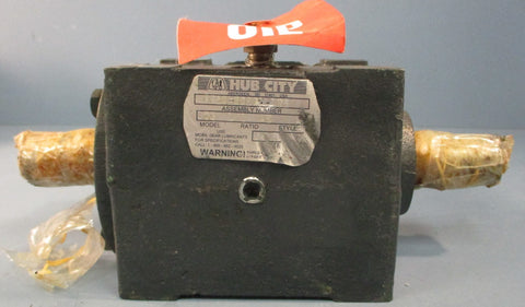 Hub City 022000901165 Gear Reducer Model 165 1:1 Ratio 1" Shaft Dia