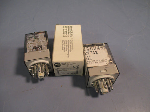Lot of (3) Allen Bradley Relay 3 Pole, 11 Pin Series D 700HA32Z244