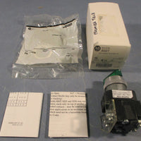 Allen Bradley 800T16HG17KB6AX Ser U 30mm Selector Switch 800T PB 120V 0.9/1.6W