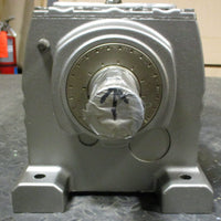 Sew Eurodrive DFV132S4KS Gearmotor R87DV132S4KS 21.51:1 7.5HP 21/8" Shaft