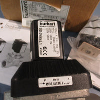 BURKERT 6213 A 3/4 FKM SS 00458814 SOLENOID VALVE 120V-AC 1IN NPT 145PSI 50Hz