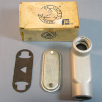 Appleton 11/4" LB47 Grayloy FM7 Conduit Body w/ Cover & Gasket Used