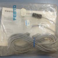 Festo SMEOLED230K5B Electric Proximity Switch P/N: 160998 230 VAC 200 VDC New