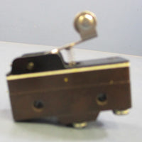 Total Source CR111097 Basic Snap Action Switch BZ2AW822556T