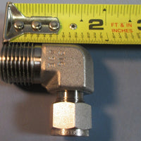 Swagelok SS60028 Stainless 90 Degree Union 3/8" Tube 1/2" MNPT NWOB