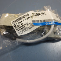 SMC SV3100R5W1U Solenoid Valve 2 Position 24V Vdc New!!