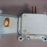 Grove Gear B2061 Flexaline 40:1 Ratio Gear Reducer 0.69 Input HP Left Output