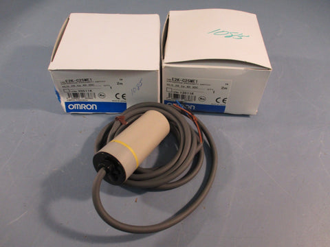 LOT OF (3) OMRON PROXIMITY SENSOR E2K-C25ME1 CAPACITIVE SWITCH 10-40VDC