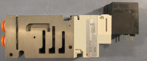 SMC VQ14315C0 Solenoid Valve 0.2  0.7MPa 24VDC 3 Position
