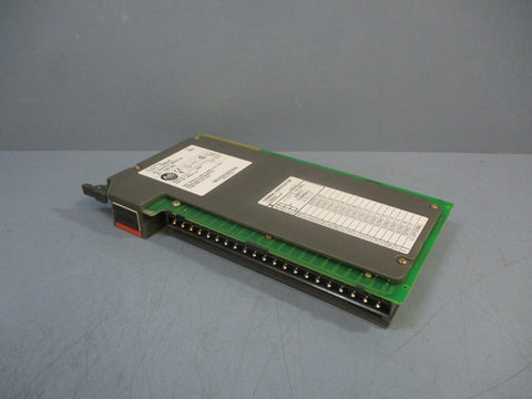 AllenBradley 1771OAD/C Rev. G01 Ser. C AC Output Module 10138 Vac