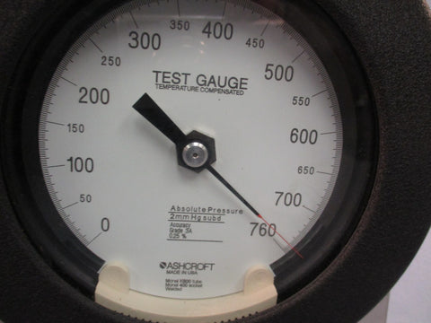 Ashcroft 0-760PSI Temperature Compensated Test Gauge .25% 3A w/Stand 250-2916