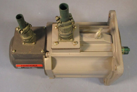 Toshiba WFA00400RSAA AC Servo Motor RA20L 400 W, 1500 RPM NWOB