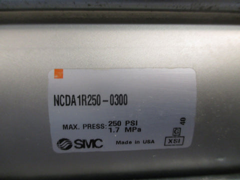 SMC 250 PSI 1.70 MPa PNEUMATIC CYLINDER NCDA1R250  0300