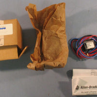 AllenBradley 140UHEA1 SER B Circuit Breaker Auxiliary Contact 600 VAC 125 VDC
