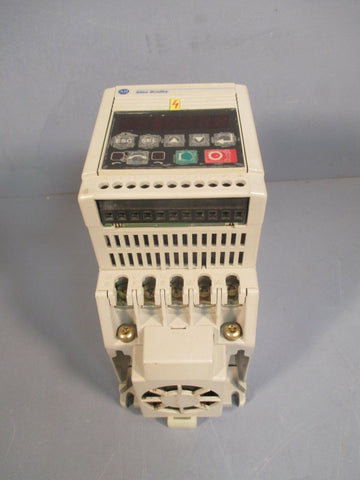 ALLEN-BRADLEY ADJUSTABLE FREQUENCY DRIVE FRN 6.00 SER B 160S-AA08NPS1P1