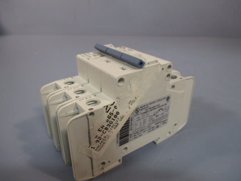 Allen Bradley 3 Pole Circuit Breaker Ser. A 1489A3C100