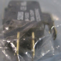 (Lot of 8) Grainger Approved 5JDZ9 Mini Snap Action Switch 10A 1/2HP 125/250VAC