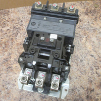 Allen Bradley 500FEO*930 Size 4 Contactor Starter Ser A 135 Amp CE236 Coil Used