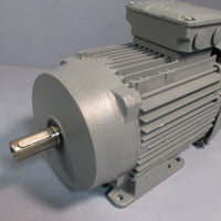 Sew-Eurodrive Motor 1.5kW/2.0HP 1767/300-1800RPM 330/575V 05.7626779501.0034.18