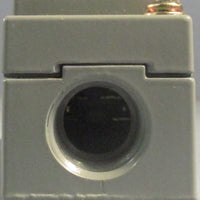 Square D 9007AEQ2747 Limit Switch Class 9007 Series A Type 6P