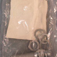 TURCK NI8GT18ADZ30X2B1331S34 Inductive Proximity Sensor 400mA 4208801