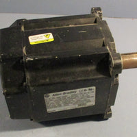 Allen Bradley 7062-05-4102 Servo Motor MPL-9520K-SJ22AA 4000RPM 28mm Shaft Dia