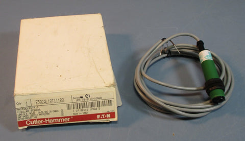 CutlerHammer E58CAL18T111R2 Ser C1, 1030 VDC Photoelectric Tubular Sensor NOS