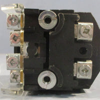 Allen Bradley 800T16HG17KB6AX Ser U 30mm Selector Switch 800T PB 120V 0.9/1.6W