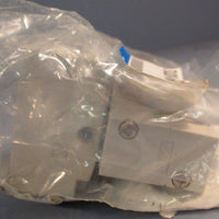 SMC SV3200-5W1U-02N Solenoid Valve 1/4" NPT 5 Port 2-Position