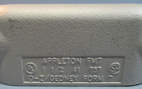 Appleton T57 T Ported 1-1/2" Conduit Body FM7 NWOB