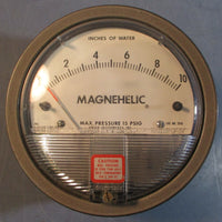 Dwyer Magnehelic 2010 Diferential Pressure Gauge 15PSIG Max 20deg F140deg F