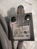 Honeywell 914CE2-9 Limit Switch Top Roller Plunger, SPDT-1NO, SPDT-NC, 5 A, 250V