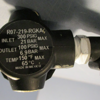 Norgren R07219RGKA Pressure Regulator Inlet 300 PSIG Outlet 100 PSIG lot of 2