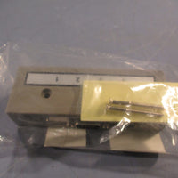 DAXTEN I/O INPUT/OUTPUT DISTRIBUTION BOX PART NUMBER WAT200444 NEW IN BAG