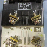 Eaton Cutler Hammer 10250ED1117KG Illuminated Selector Switch 120V 2 Pos.