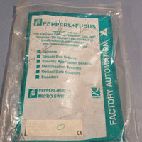 NEW Pepperl+Fuchs 093998 Iso9001 Inductive DC  Micro  Switch