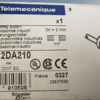 Telemecanique XS1M12DA210 Inductive Proximity Switch Sn=2mm 1248VDC