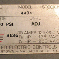 United Electric Controls J6D Pressure Switch 4494 15 Amps 0 to 50 PSI lot of 2