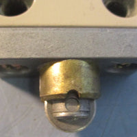 Omron D4C1602 Limit Switch Nema B300 Type 3, 4, and 13 IP67 Approx. 10' Cable L