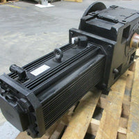 Lenze MDSKABS11222 3 Ph, 6.4 kW & GKS093A SAK112C22 Gear Motor 48.625:1 Ratio