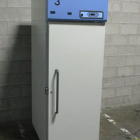 Thermo Fisher Revco ULT2330A Laboratory Freezer For Parts / Repair