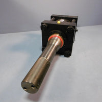 Parker Hydraulic Cylinder 5.00T2HDFTS33M0.551, 3000 Psi