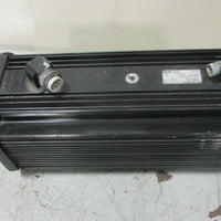 Lenze MDSKABS11222 Servo Motor 3 Ph, 6.4 kW 2490 RPM Broken Connector Cover NOS