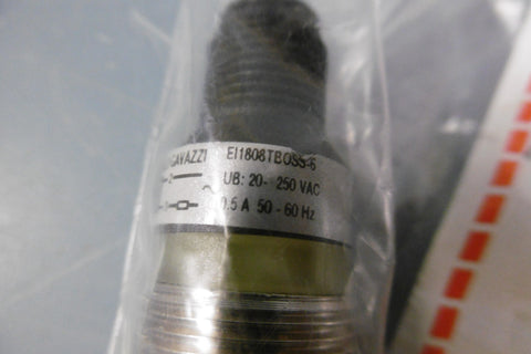 NIB Carlo Gavazzi EI808TB0SS6 Inductive Proximity Switch 0.5A 5060Hz
