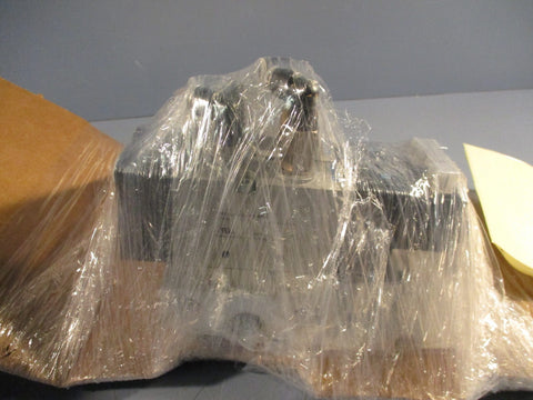 FESTO VTUS-25 MANIFOLD ASSEMBLY VTUS-25-SC1F8-1D-T38L-GCU1R-T14TC-AA