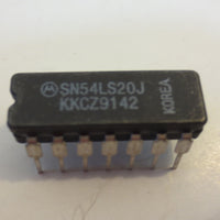 25 pcs of Motorola NAND Gate2 Element 14 Pin SN54LS20J NWOB