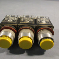 AllenBradley Yellow Push Button 300VAC, 720VA Break 110300V Series B 800MXD1