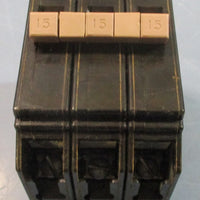 Cutler Hammer CH315 Circuit Breaker, Plug-On 240VAC 15A